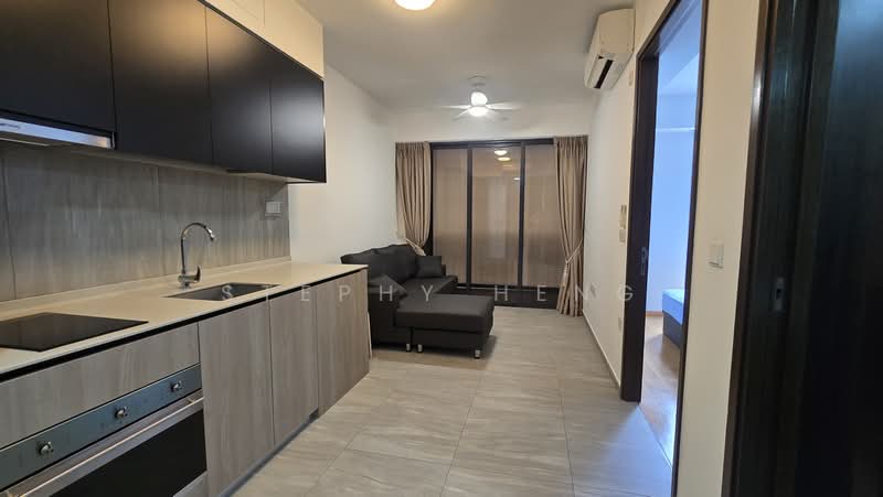Grandeur Park Residences, 1 Bedok South Avenue 3, 1 Bedroom, 420 sqft, Condominium For Rent, by Stephy Heng, 500159687 - Living Room - PropertyGuru.com.sg