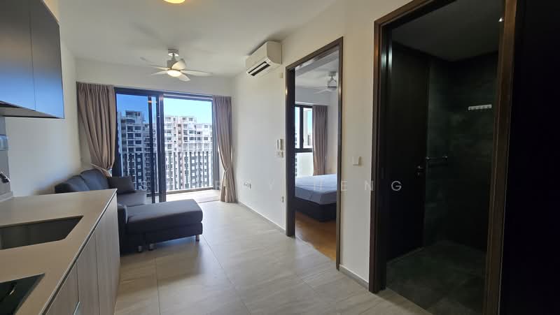 Grandeur Park Residences, 1 Bedok South Avenue 3, 1 Bedroom, 420 sqft, Condominium For Rent, by Stephy Heng, 500159687 - Living Room - PropertyGuru.com.sg