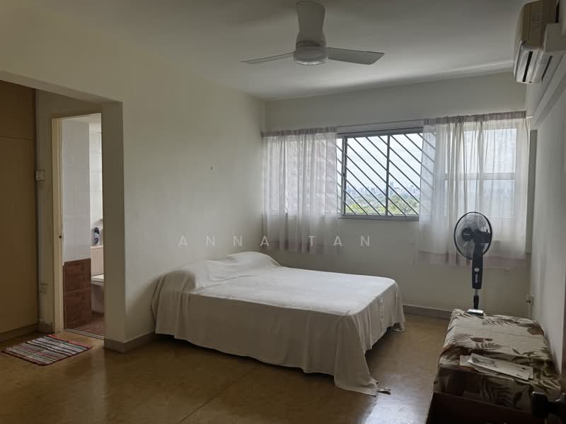 Lakeview Estate, 97A Upper Thomson Road, 4 Bedrooms, 1,518 sqft, Apartment For Sale, by Anna Tan, 500159691 - Bedroom - PropertyGuru.com.sg