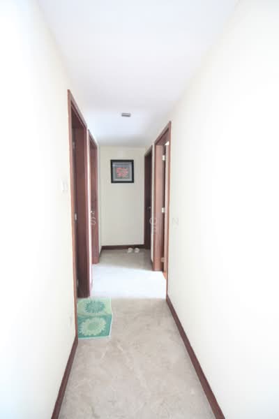 Tanamera Crest, 6 Pari Dedap Walk, Room Rental, 150 sqft, Condominium For Rent, by Simon Yap, 500159692 - Corridor - PropertyGuru.com.sg