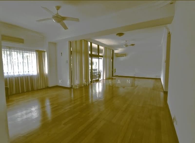 Village Tower, 35 Mount Sinai Rise, 4 Bedrooms, 2,700 sqft, Condominium For Rent, by Keith Tan, 500159694 - Living Room - PropertyGuru.com.sg