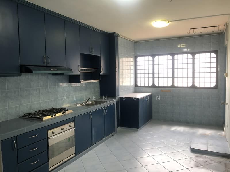 507 Ang Mo Kio Avenue 8, 507 Ang Mo Kio Avenue 8, 2 Bedrooms, 721 sqft, HDB Flat For Sale, by Allen Soon, 500159698 - Kitchen - PropertyGuru.com.sg