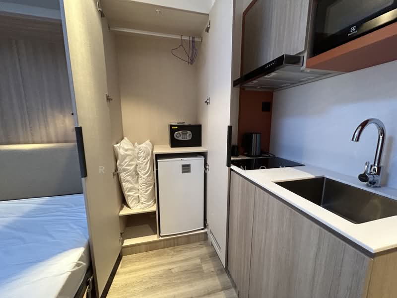 Coliwoo Serangoon Studio, , Room Rental, 240 sqft, Apartment For Rent, by Rathi Menon, 500159701 - PropertyGuru.com.sg
