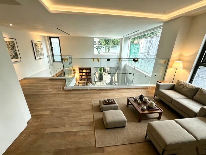 Taman Sireh/Upper Serangoon Road/Surin Ave/Kampong Sireh/Charlton l, Taman Sireh / Serangoon / Kovan /, 6 Bedrooms, 8,147 sqft, Corner Terrace For Sale, by Charlene Liu, 500159731 - Living Room - PropertyGuru.com.sg