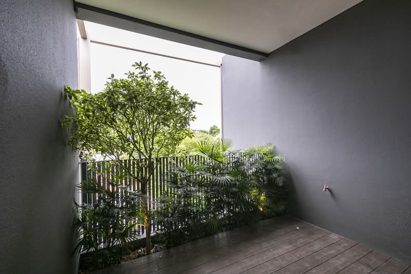 Hillcrest Road, , 5 Bedrooms, 6,765 sqft, Semi-Detached House For Sale, by Jolene Koh, 500159735 - Balcony - PropertyGuru.com.sg