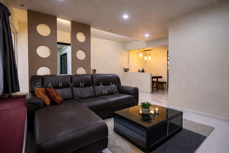 4 Room HDB walking distance to future Bahar Junction MRT, Jurong Regional Line, , 3 Bedrooms, 980 sqft, HDB Flat For Sale, by Caryn Annabelle Ho, 500159754 - Living Room - PropertyGuru.com.sg
