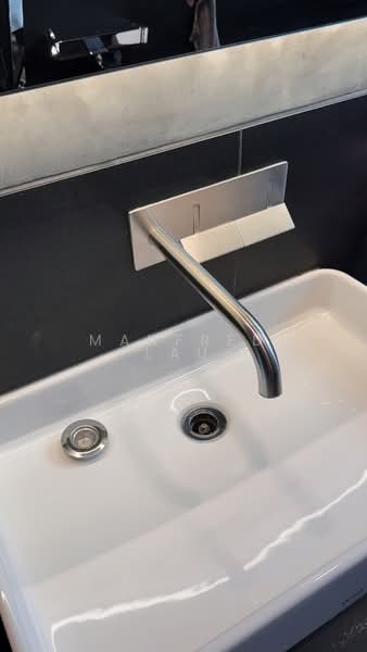 Eastville Apartments, 43 Joo Chiat Lane, 2 Bedrooms, 1,001 sqft, Apartment For Rent, by Manfred Lau, 500159766 - Bathroom - PropertyGuru.com.sg