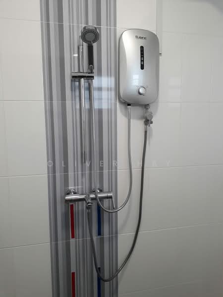 675A Fern Grove @ Yishun, 675A Yishun Avenue 4, 1 Bedroom, 480 sqft, HDB Flat For Rent, by Oliver Hay, 500159777 - Bathroom - PropertyGuru.com.sg