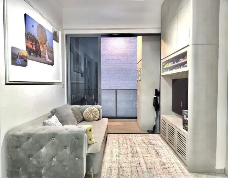 Stirling Residences, 25 Stirling Road, 2 Bedrooms, 657 sqft, Condominium For Rent, by Josephine Lim J R 林婕容 (区域分行董事 ), 500159779 - Living Room - PropertyGuru.com.sg