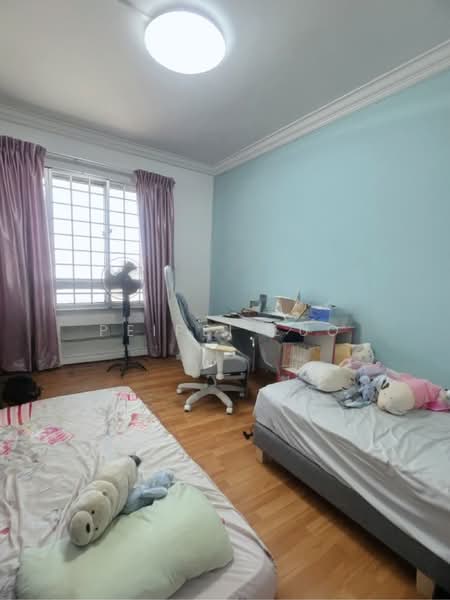 706 Jurong West Street 71, 706 Jurong West Street 71, 3 Bedrooms, 1,377 sqft, HDB Flat For Sale, by Peipei Luo, 500159782 - PropertyGuru.com.sg