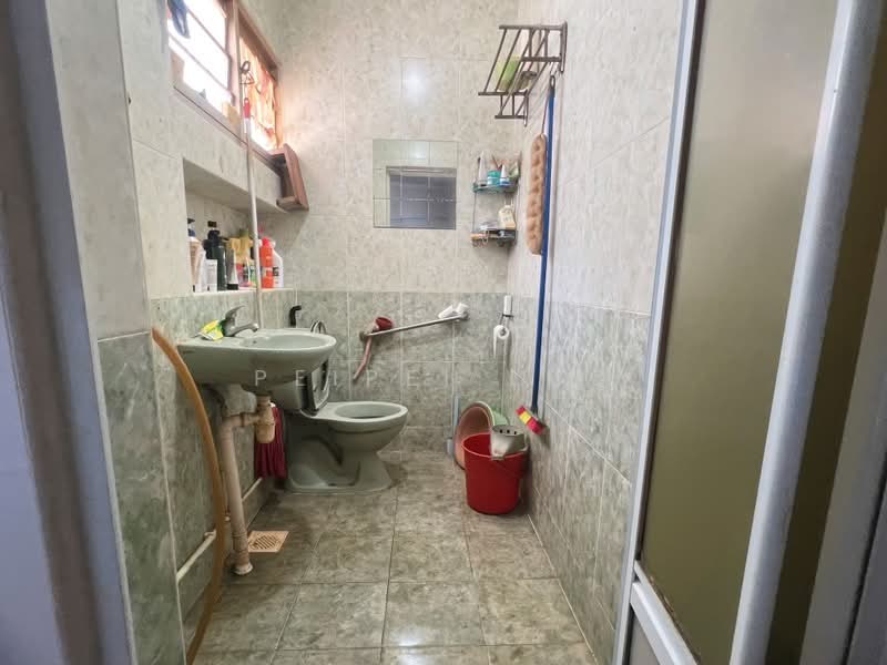 706 Jurong West Street 71, 706 Jurong West Street 71, 3 Bedrooms, 1,377 sqft, HDB Flat For Sale, by Peipei Luo, 500159782 - PropertyGuru.com.sg