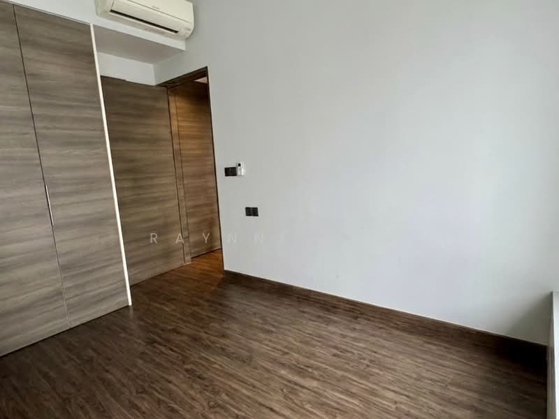 Waterford Residence, 21 Kim Yam Road, 3 Bedrooms, 1,421 sqft, Condominium For Sale, by Raynne Ong, 500159788 - Common Room - PropertyGuru.com.sg