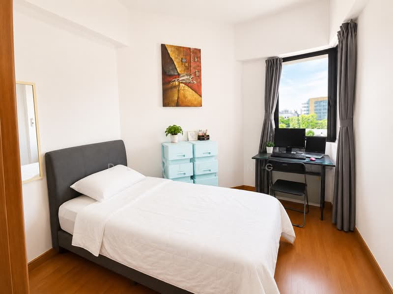 Simsville 2 Geylang East Avenue 2, , 3 Bedrooms, 1,249 sqft, Condominium For Sale, by Delvin Ong, 500159797 - Bedroom - PropertyGuru.com.sg