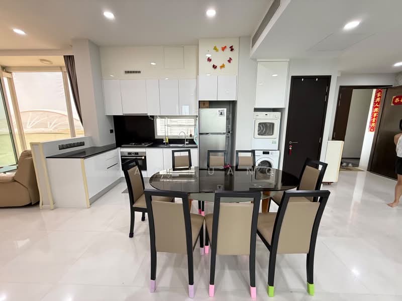Kallang Riverside, 51 Kampong Bugis, 3 Bedrooms, 1,432 sqft, Condominium For Rent, by Zac Huang, 500159799 - Kitchen - PropertyGuru.com.sg