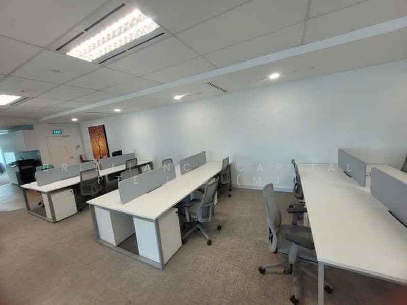 Six Battery Road Building, 6 Battery Road, 4,962 sqft, Office For Rent, by MJ ZHUO, 500159805 - Interior - CommercialGuru.com.sg