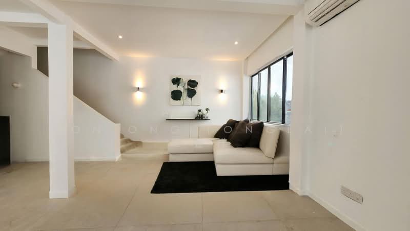 Spring Park Estate, , 4 Bedrooms, 3,000 sqft, Semi-Detached House For Sale, by Jon Ong (Onglai) 王金祥, 500159821 - Living Room - PropertyGuru.com.sg