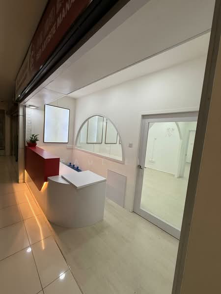 Bukit Timah Plaza, 1 Jalan Anak Bukit, 470 sqft, Other Retail For Rent, by Paul Lim, 500159828 - Interior - CommercialGuru.com.sg