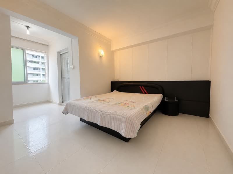 451 Pasir Ris Drive 6, 451 Pasir Ris Drive 6, 3 Bedrooms, 1,108 sqft, HDB Flat For Sale, by Daryl Michael, 500159831 - Bedroom - PropertyGuru.com.sg
