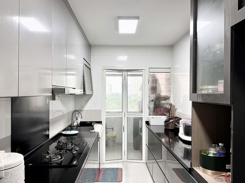 8B Upper Boon Keng Road, 8B Upper Boon Keng Road, 3 Bedrooms, 1,249 sqft, HDB Flat For Sale, by Bryan Ong, 500159838 - Kitchen - PropertyGuru.com.sg