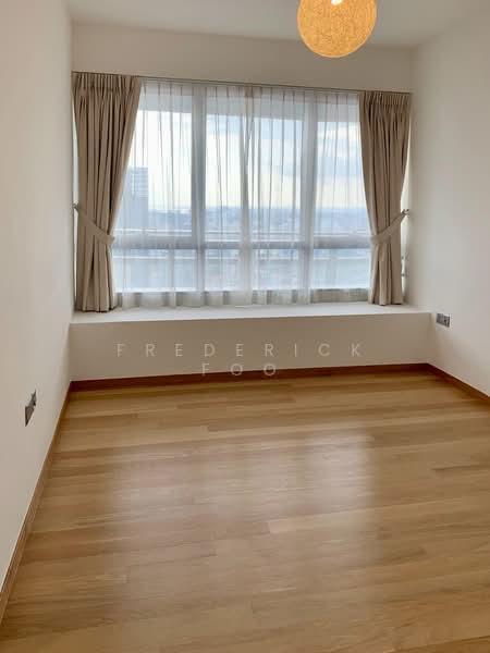 Marina Bay Suites, 3 Central Boulevard, 4 Bedrooms, 2,066 sqft, Apartment For Rent, by Frederick Foo, 500159841 - Bedroom - PropertyGuru.com.sg