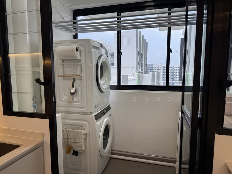 110A Bidadari Park Drive, 110A Bidadari Park Drive, 3 Bedrooms, 1,001 sqft, HDB Flat For Sale, by Lam Lee Choo, 500159848 - Balcony - PropertyGuru.com.sg