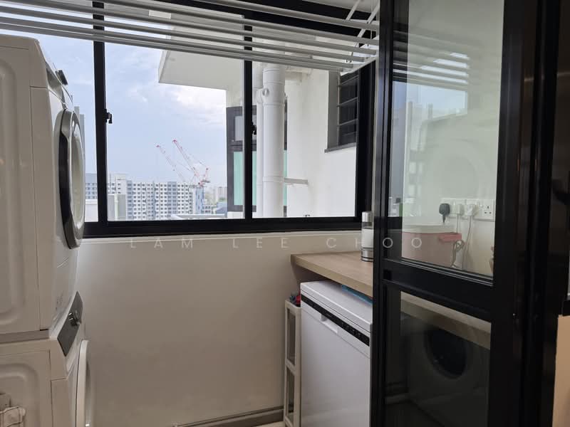 110A Bidadari Park Drive, 110A Bidadari Park Drive, 3 Bedrooms, 1,001 sqft, HDB Flat For Sale, by Lam Lee Choo, 500159848 - Balcony - PropertyGuru.com.sg