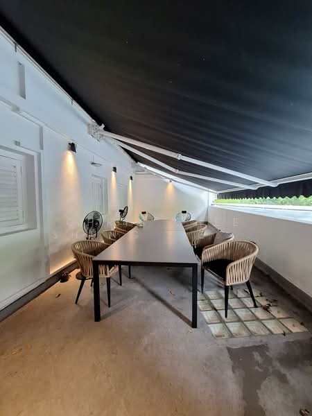 OFFICE / SHOWROOM / COMMERCIAL SCHOOL @ TANJONG PAGAR, , 5,500 sqft, Shop / Shophouse For Rent, by Chris Chee Sheng Jie 徐胜杰, 500159849 - Balcony - CommercialGuru.com.sg