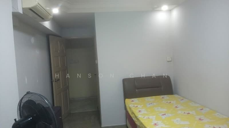 439 Hougang Avenue 8, 439 Hougang Avenue 8, Room Rental, 100 sqft, HDB Flat For Rent, by Hanson Chan, 500159864 - Bedroom - PropertyGuru.com.sg