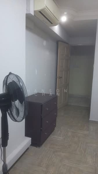 439 Hougang Avenue 8, 439 Hougang Avenue 8, Room Rental, 100 sqft, HDB Flat For Rent, by Hanson Chan, 500159864 - Interior - PropertyGuru.com.sg
