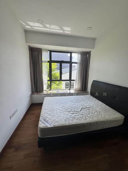 Sundance Suites, 12 Duku Place, 2 Bedrooms, 603 sqft, Condominium For Rent, by Joycelyn Tan, 500159888 - Bedroom 1 - PropertyGuru.com.sg