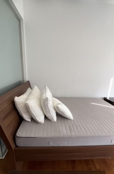 The Clift, 21 McCallum Street, 2 Bedrooms, 775 sqft, Apartment For Rent, by Anne Heng, 500159896 - PropertyGuru.com.sg
