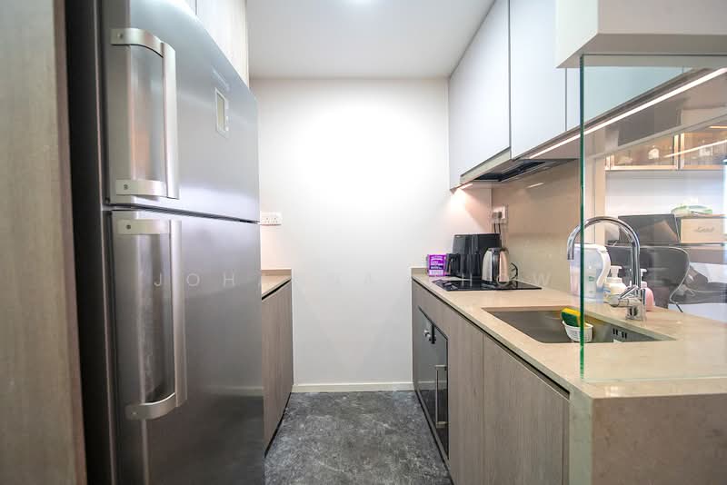 Avenue South Residence, 1 Silat Avenue, 2 Bedrooms, 657 sqft, Condominium For Sale, by Johanna Chow, 500159901 - Kitchen - PropertyGuru.com.sg