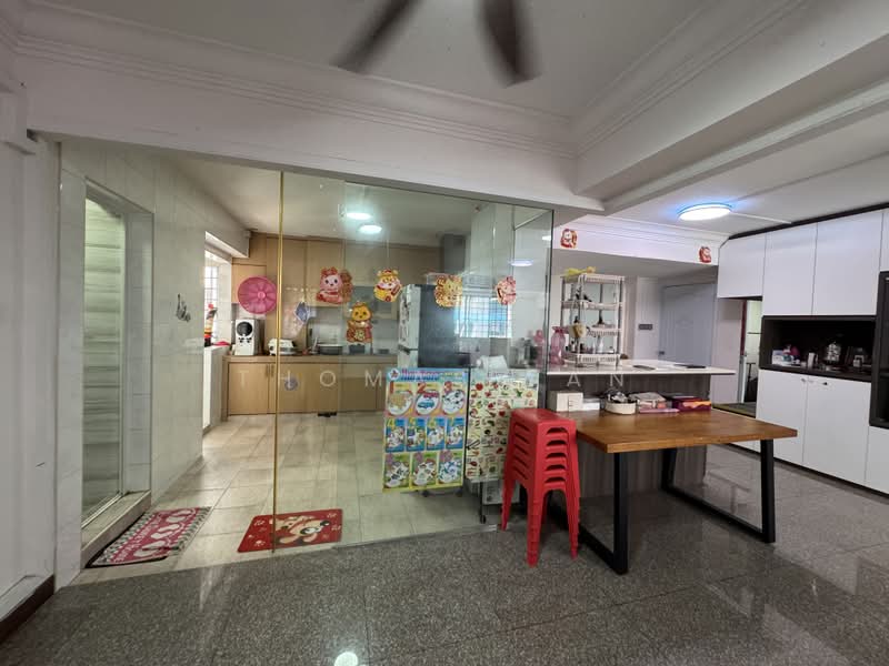 415 Woodlands Street 41, 415 Woodlands Street 41, Room Rental, 100 sqft, HDB Flat For Rent, by Thomas Tan, 500159907 - Kitchen - PropertyGuru.com.sg