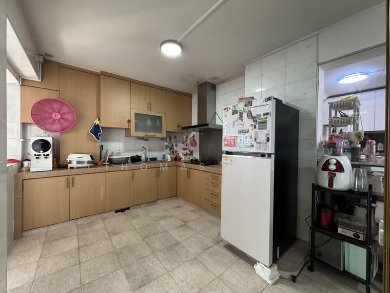 415 Woodlands Street 41, 415 Woodlands Street 41, Room Rental, 100 sqft, HDB Flat For Rent, by Thomas Tan, 500159907 - Kitchen - PropertyGuru.com.sg