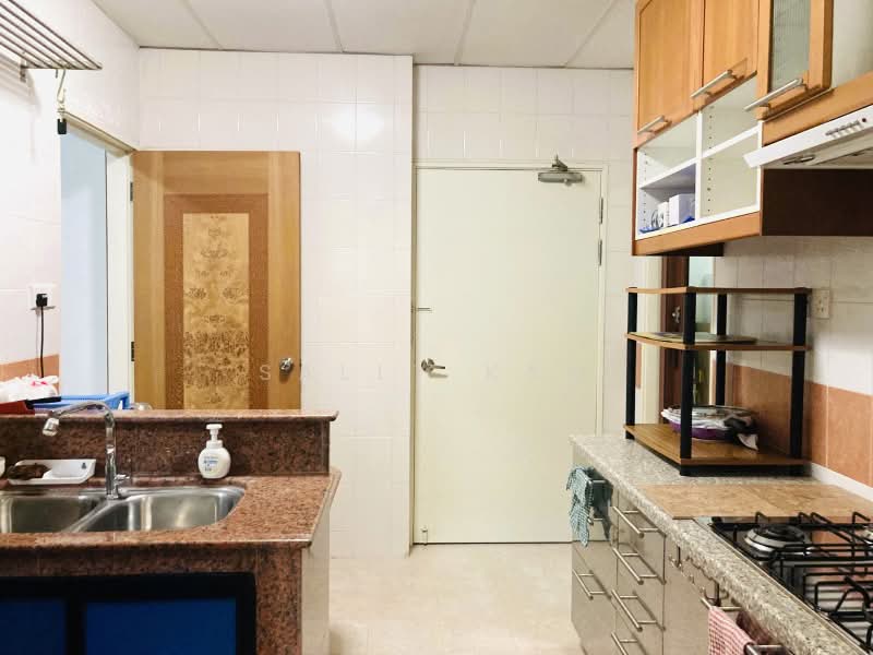 Cashew Heights, 85 Cashew Road, 4 Bedrooms, 1,636 sqft, Condominium For Rent, by Sally Kam, 500159922 - Kitchen - PropertyGuru.com.sg
