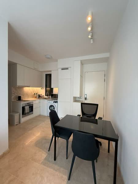 91 Marshall, 91 Marshall Road, 2 Bedrooms, 570 sqft, Condominium For Rent, by Kaven Oh, 500159947 - Living Room - PropertyGuru.com.sg