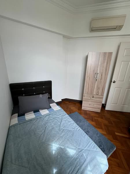 Parc Oasis, 35 Jurong East Avenue 1, Room Rental, 150 sqft, Condominium For Rent, by Ray Lee, 500159969 - Bedroom - PropertyGuru.com.sg