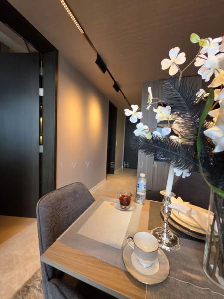 Irwell Hill Residences, 6 Irwell Hill, 2 Bedrooms, 667 sqft, Condominium For Rent, by Ivy Shua, 500159973 - Corridor - PropertyGuru.com.sg