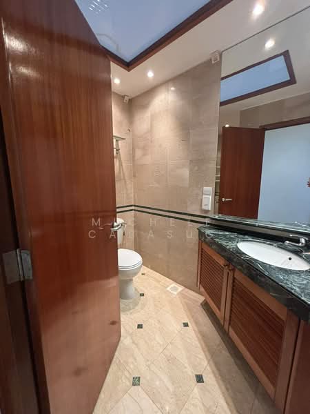The Draycott, 62 Draycott Park, 2 Bedrooms, 1,345 sqft, Condominium For Sale, by Michele Cabasug, 500159981 - Bathroom - PropertyGuru.com.sg