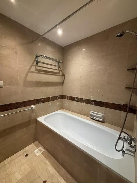 The Draycott, 62 Draycott Park, 2 Bedrooms, 1,345 sqft, Condominium For Sale, by Michele Cabasug, 500159981 - Bathroom - PropertyGuru.com.sg