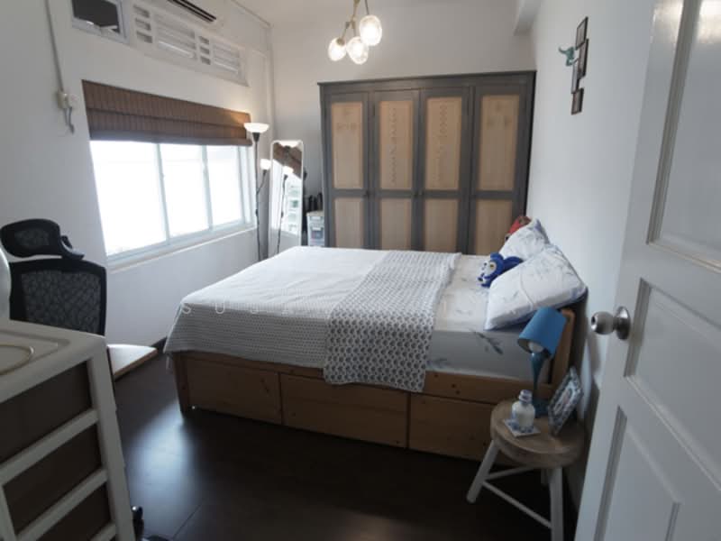 Larger Eng Watt 2/ 3 Bed, Eng Watt Street, 2 Bedrooms, 1,045 sqft, Conservation House For Sale, by Susan Prior, 500159982 - Bedroom - PropertyGuru.com.sg