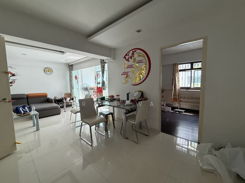 297A Compassvale Street, 297A Compassvale Street, 4 Bedrooms, 1,410 sqft, HDB Flat For Rent, by Gerald Wang, 500159992 - Living Room - PropertyGuru.com.sg