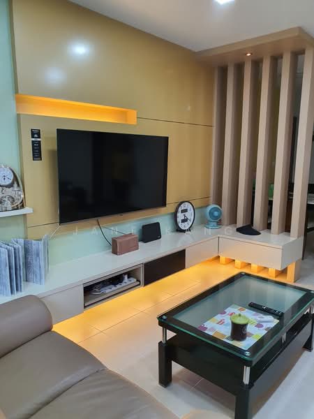 272D Sengkang Central, 272D Sengkang Central, Room Rental, 160 sqft, HDB Flat For Rent, by Jane Kang, 500159999 - Living Room - PropertyGuru.com.sg