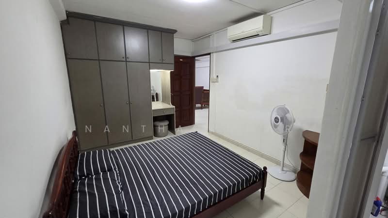 321 Yishun Central, 321 Yishun Central, 2 Bedrooms, 721 sqft, HDB Flat For Rent, by Nantha Kumar, 500160000 - Bedroom - PropertyGuru.com.sg