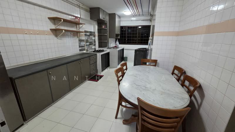 321 Yishun Central, 321 Yishun Central, 2 Bedrooms, 721 sqft, HDB Flat For Rent, by Nantha Kumar, 500160000 - Kitchen - PropertyGuru.com.sg