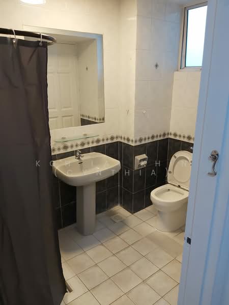 Elias Green, , Room Rental, 205 sqft, Condominium For Rent, by Koh Lai Khin (Cynthia), 500160025 - Bathroom - PropertyGuru.com.sg