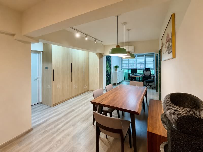 99 Bedok North Avenue 4, 99 Bedok North Avenue 4, 3 Bedrooms, 1,323 sqft, HDB Flat For Sale, by Abigail Tang, 500160047 - Dining Room - PropertyGuru.com.sg