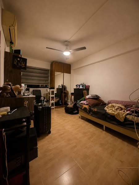322 Jurong East Street 31, 322 Jurong East Street 31, 3 Bedrooms, 1,302 sqft, HDB Flat For Sale, by Shaldan ., 500160051 - Bedroom 2 - PropertyGuru.com.sg