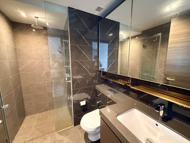 The Florence Residences, 91 Hougang Avenue 2, 2 Bedrooms, 527 sqft, Condominium For Rent, by Kelvin Soh, 500160058 - Bathroom - PropertyGuru.com.sg