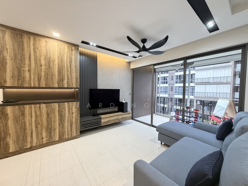 Bellewoods, 108 Woodlands Avenue 5, 3 Bedrooms, 1,066 sqft, Executive Condominium For Sale, by Bernard Ng 黄俊凯, 500160062 - Living Room - PropertyGuru.com.sg